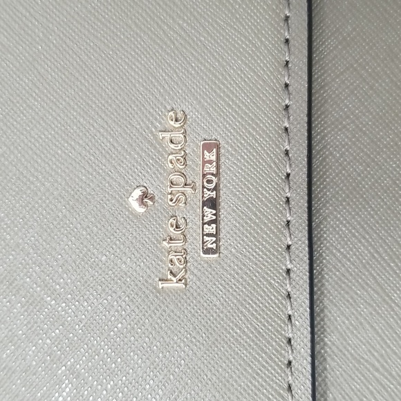 Kate Spade New York Small Byrdie in Green(Like New) - discountinued - Picture 2 of 11